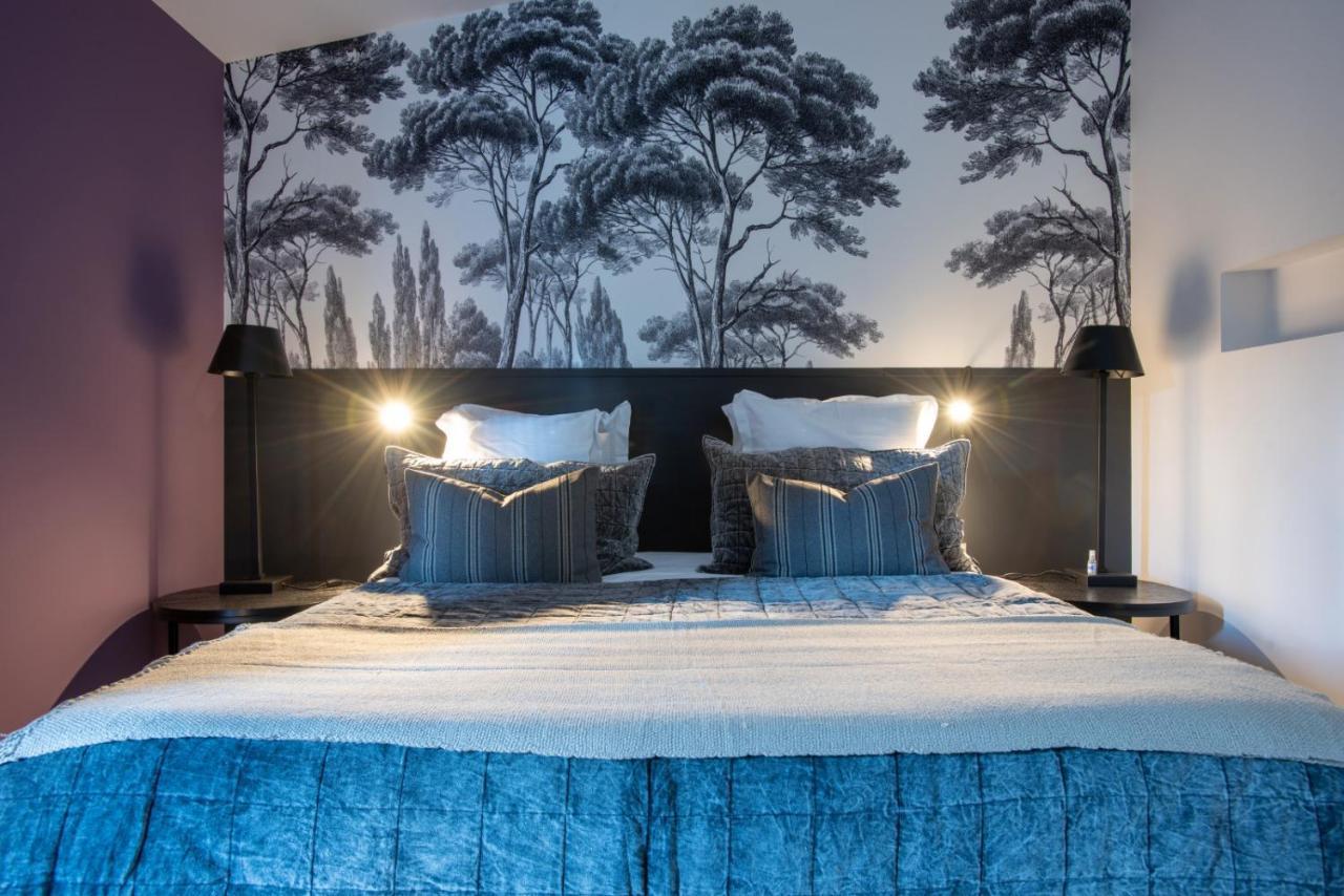 Kamer met Kingsize Bed en Uitzicht op de Tuin