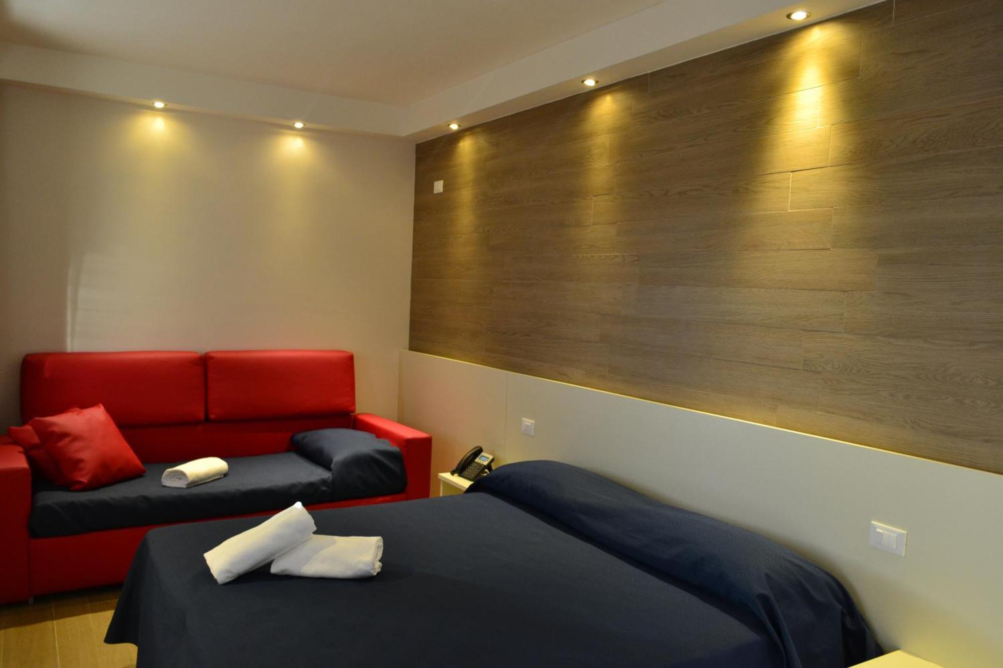 Deluxe Double Room,1263241354:JPEG