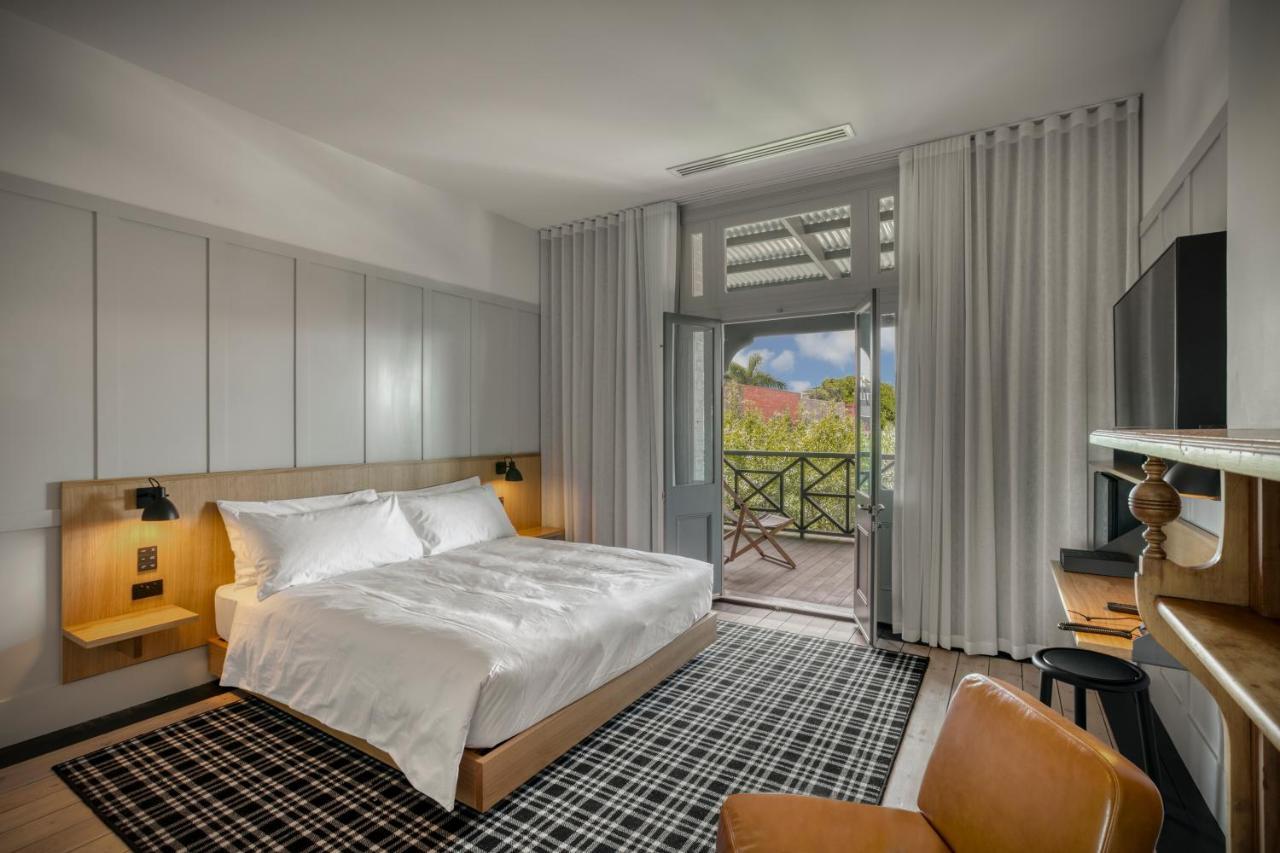 Deluxe Family Suite