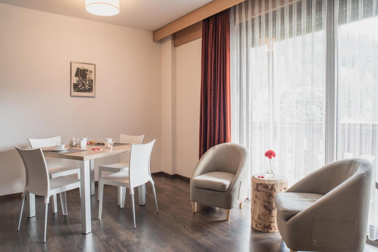 One-Bedroom Apartment,1139062513:JPEG