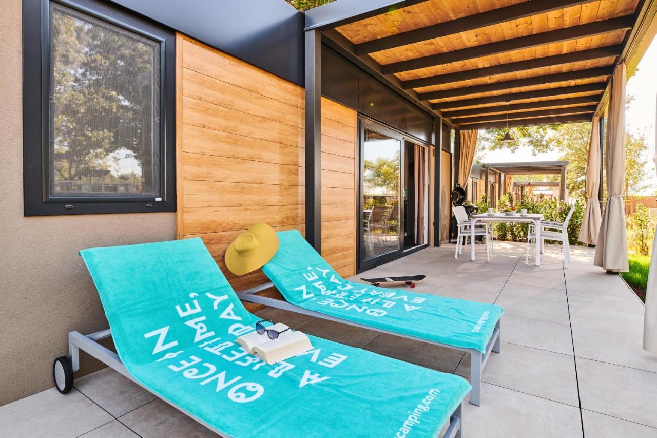 Family Mobile Home - Canova Bay