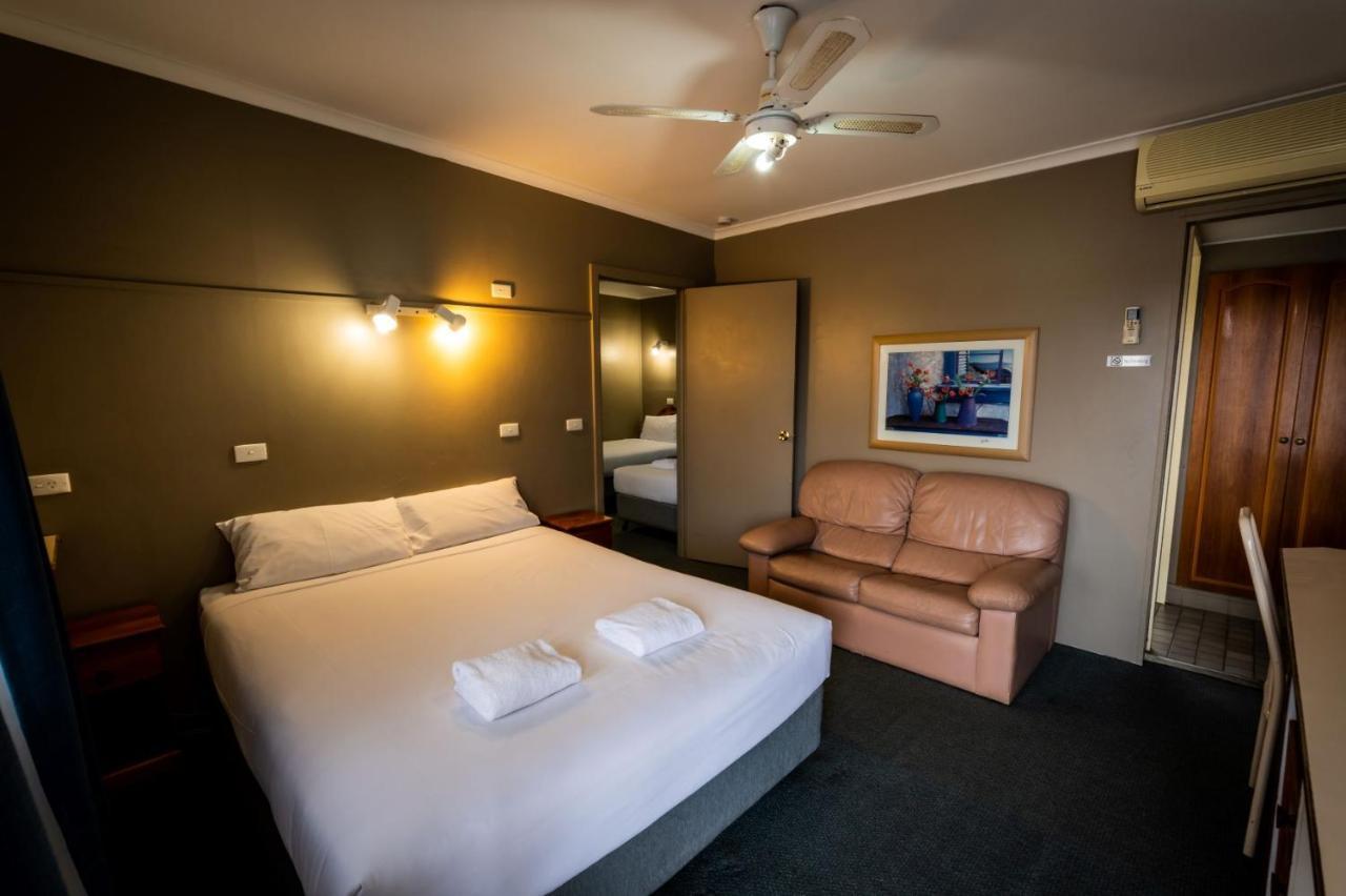 Two-Room Family Suite (4 Guests)