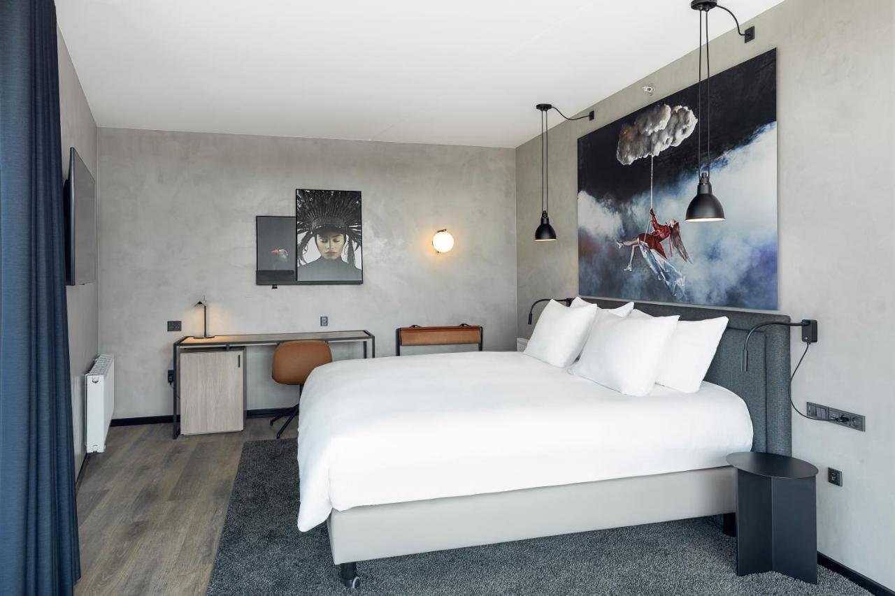 Chambre Supérieure avec Balcon - Vue sur Ville