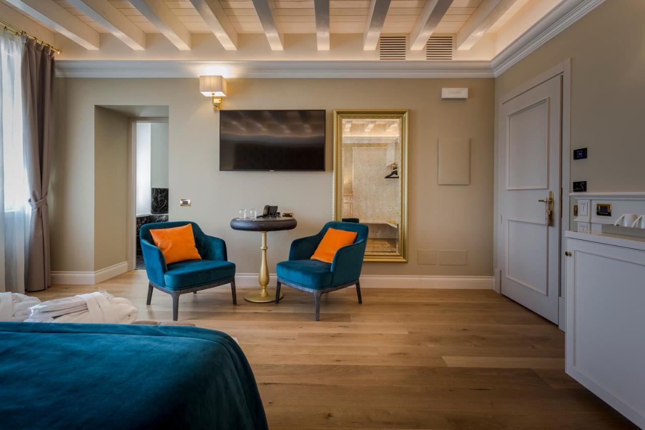 Junior Suite,1006995388:JPEG