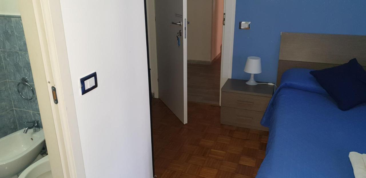 Triple Room Private Bathroom