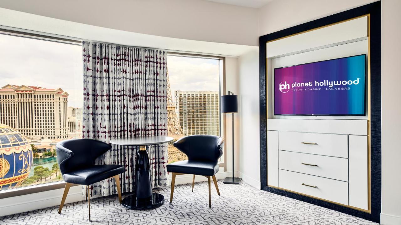 Ultra Resort Vista Room, 1 King, Non-Smoking