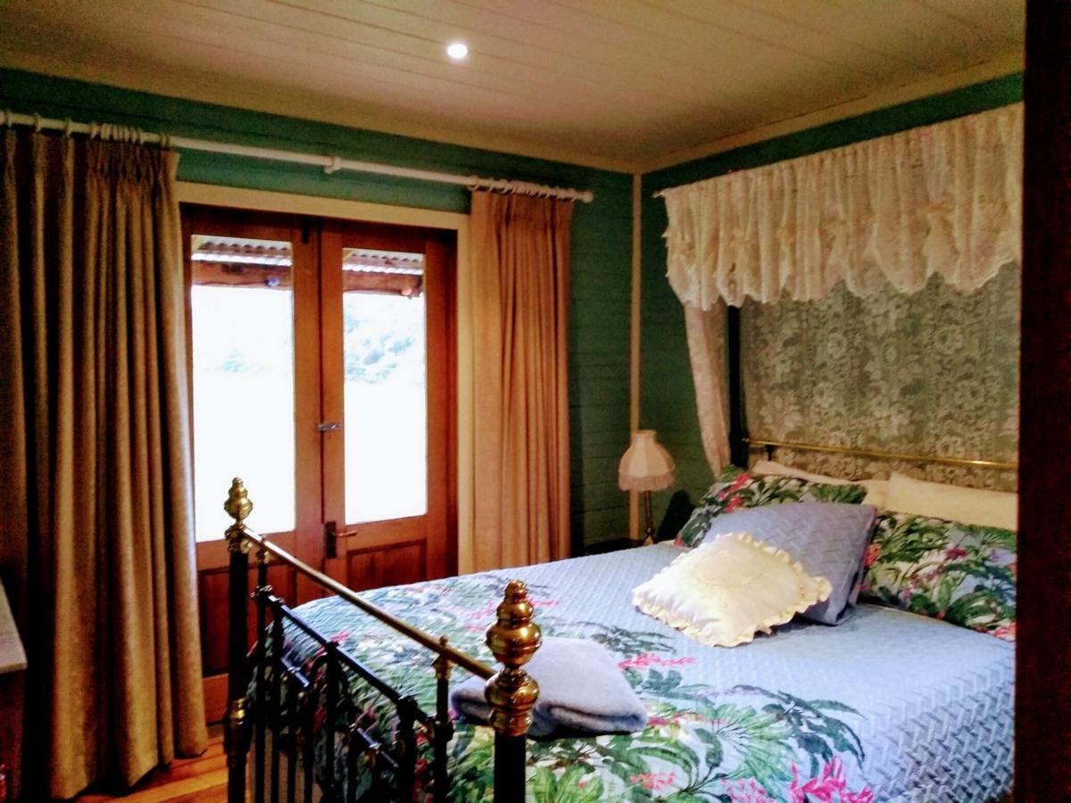 Orchard Three-Bedroom Cottage