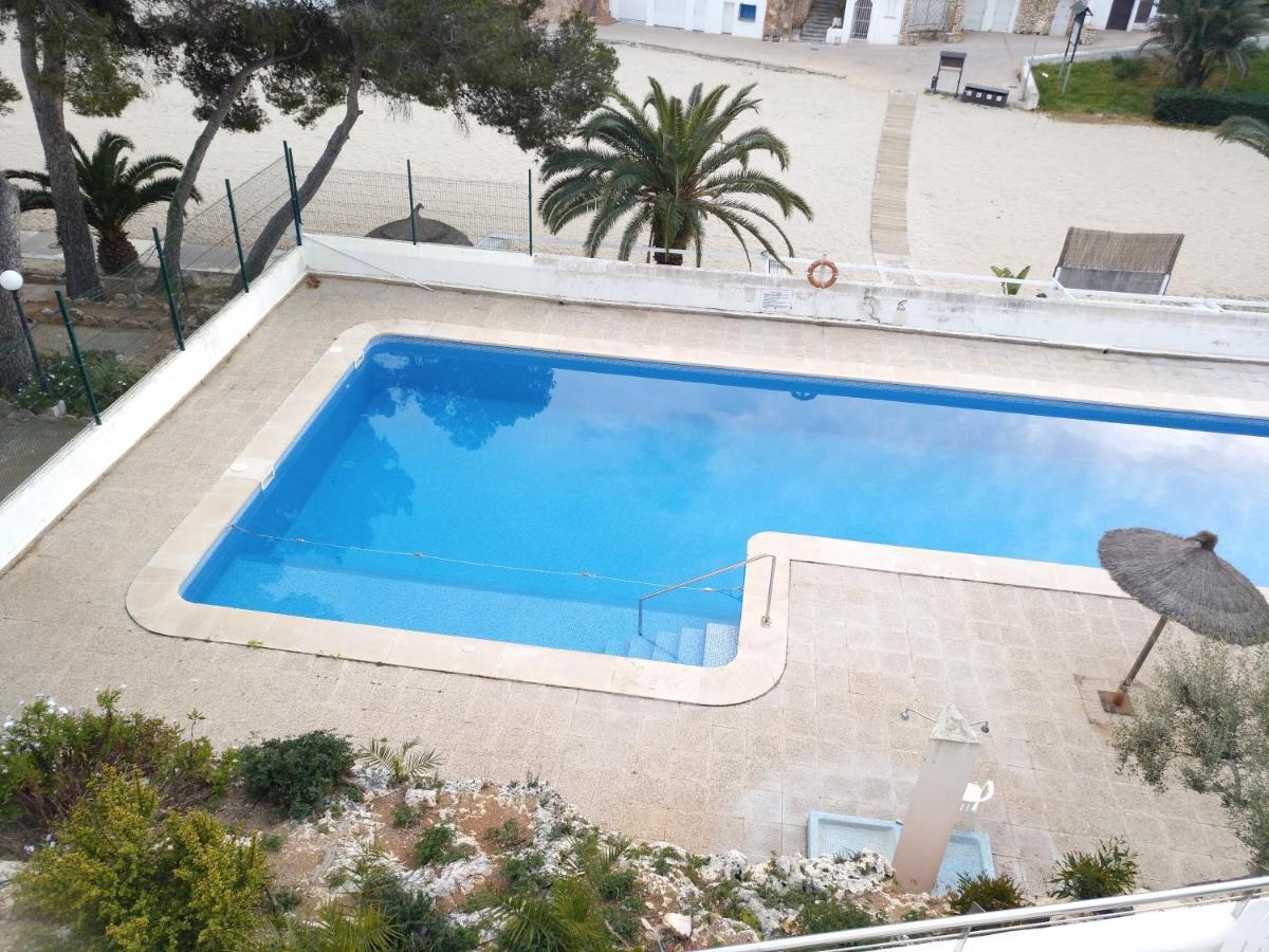 Apartamento con vistas a la piscina