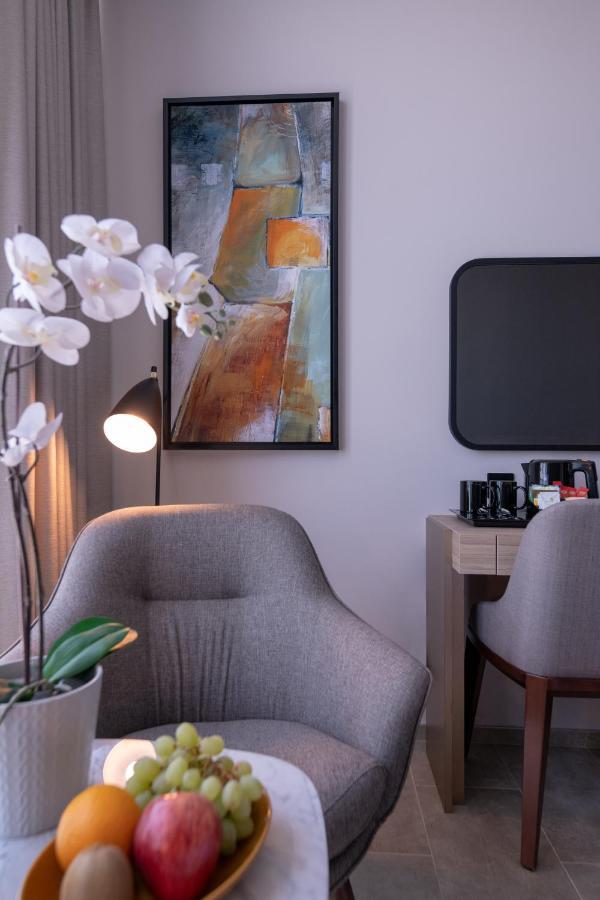 Camera Premium con Vista Mare Parziale e Balcone