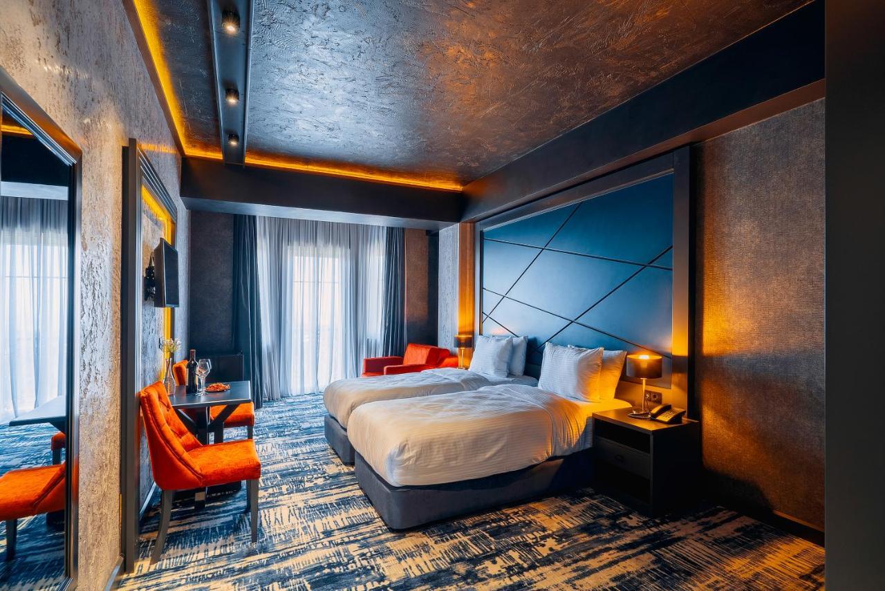 Deluxe Double or Twin Room Sea View