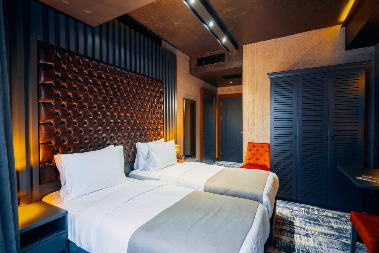 Deluxe Double or Twin Room Sea View