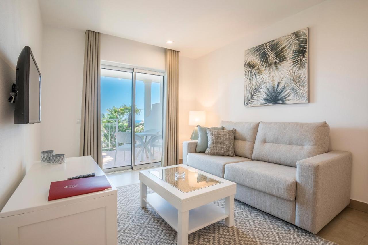 Premium One-Bedroom Apartment Sea View,1064634955:JPEG