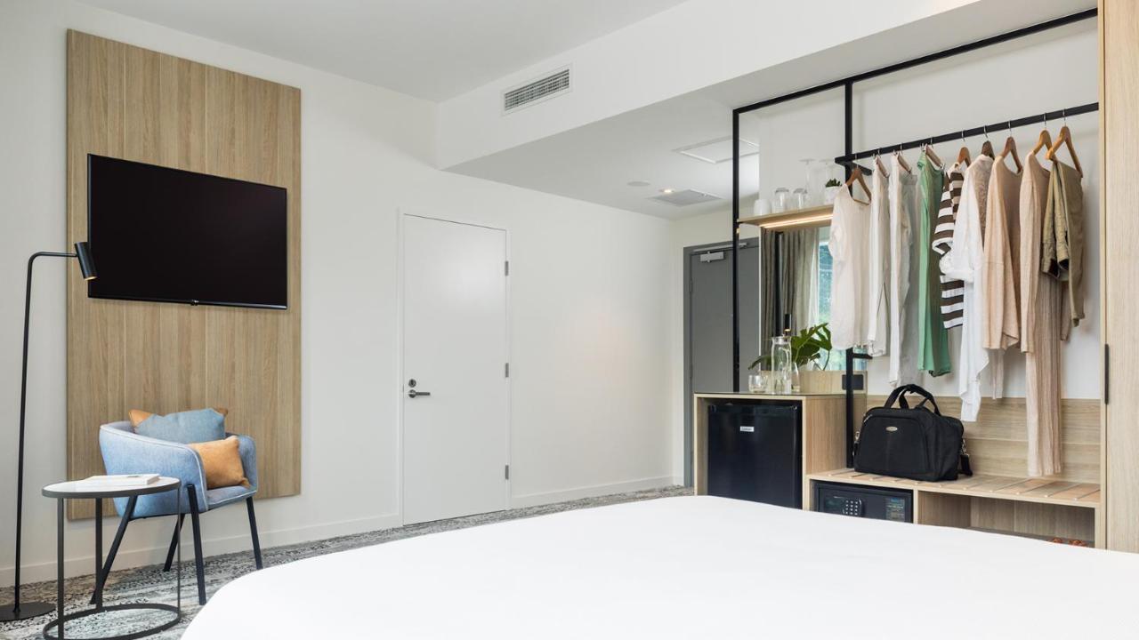 Executive Hotel Room Ocean Views No Housekeeping