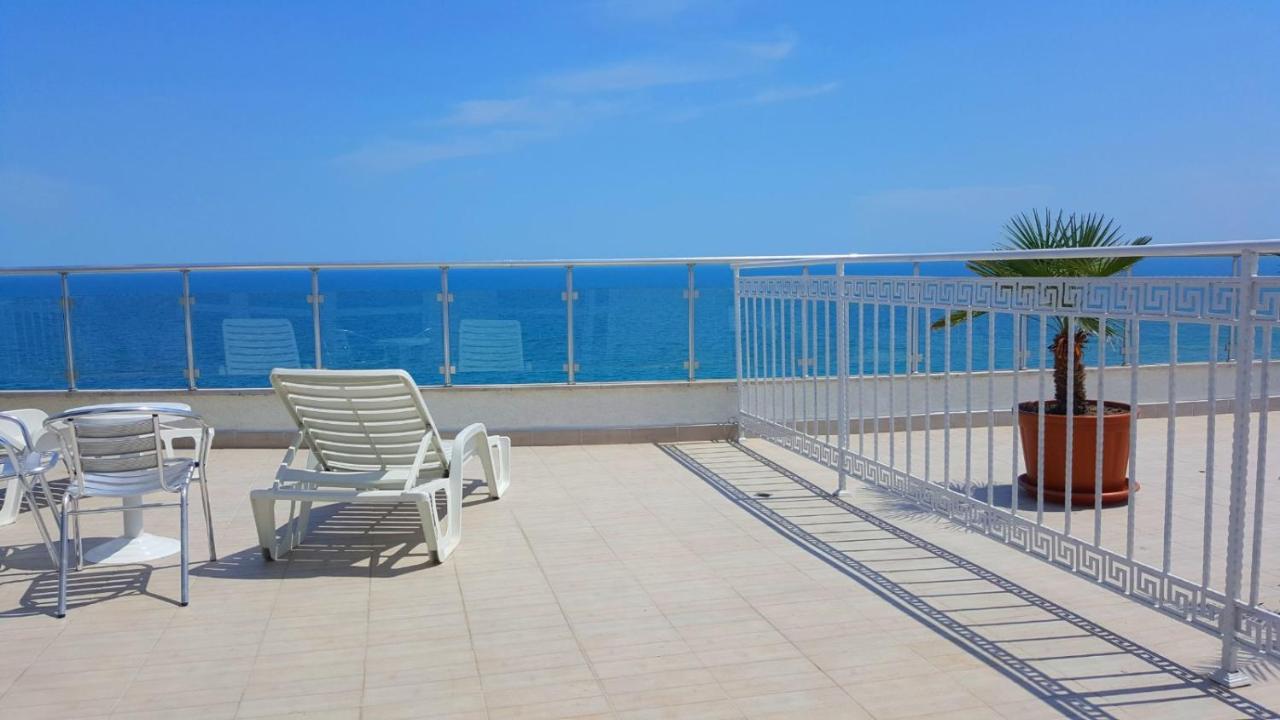 Apartment Sea View Balcony
