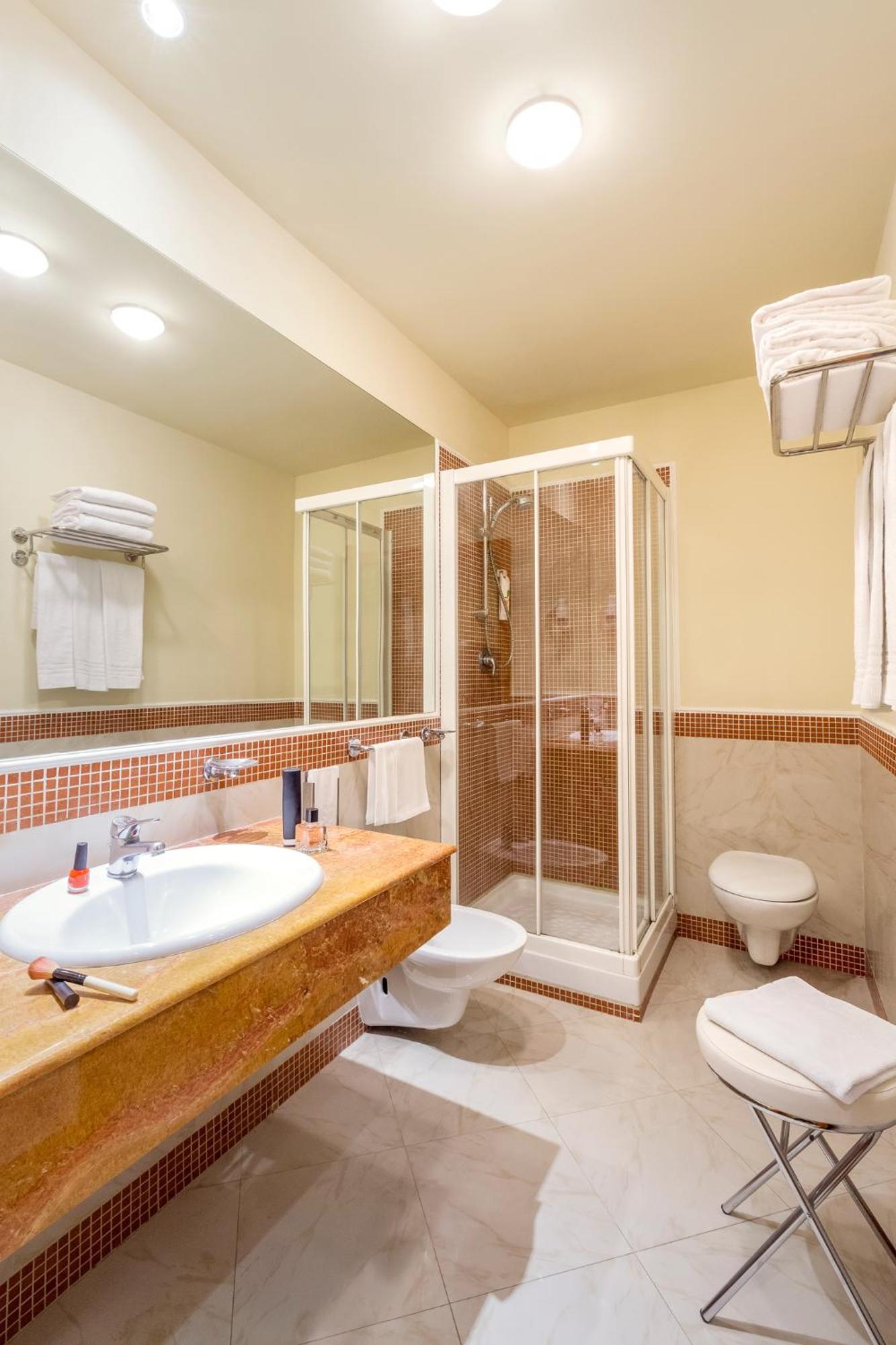 Standard Single Room