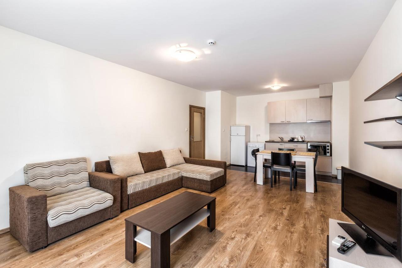 One-Bedroom Apartment Balcony