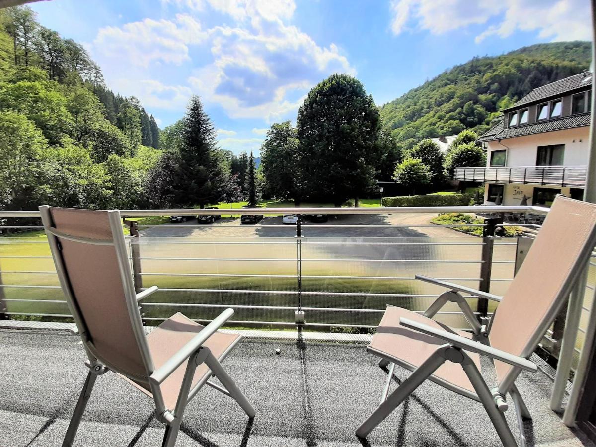 Apartment mit Aussicht und Balkon
