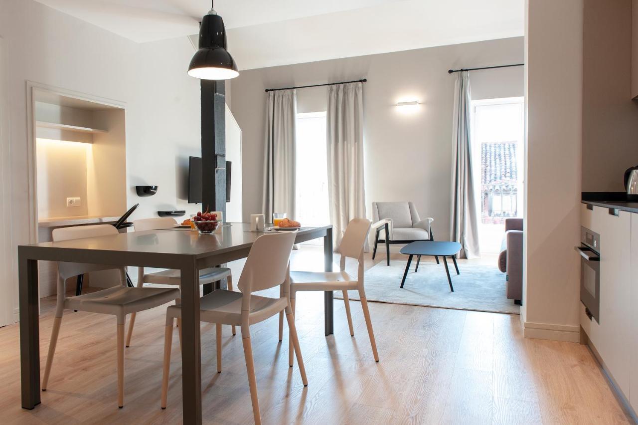 One-Bedroom Penthouse