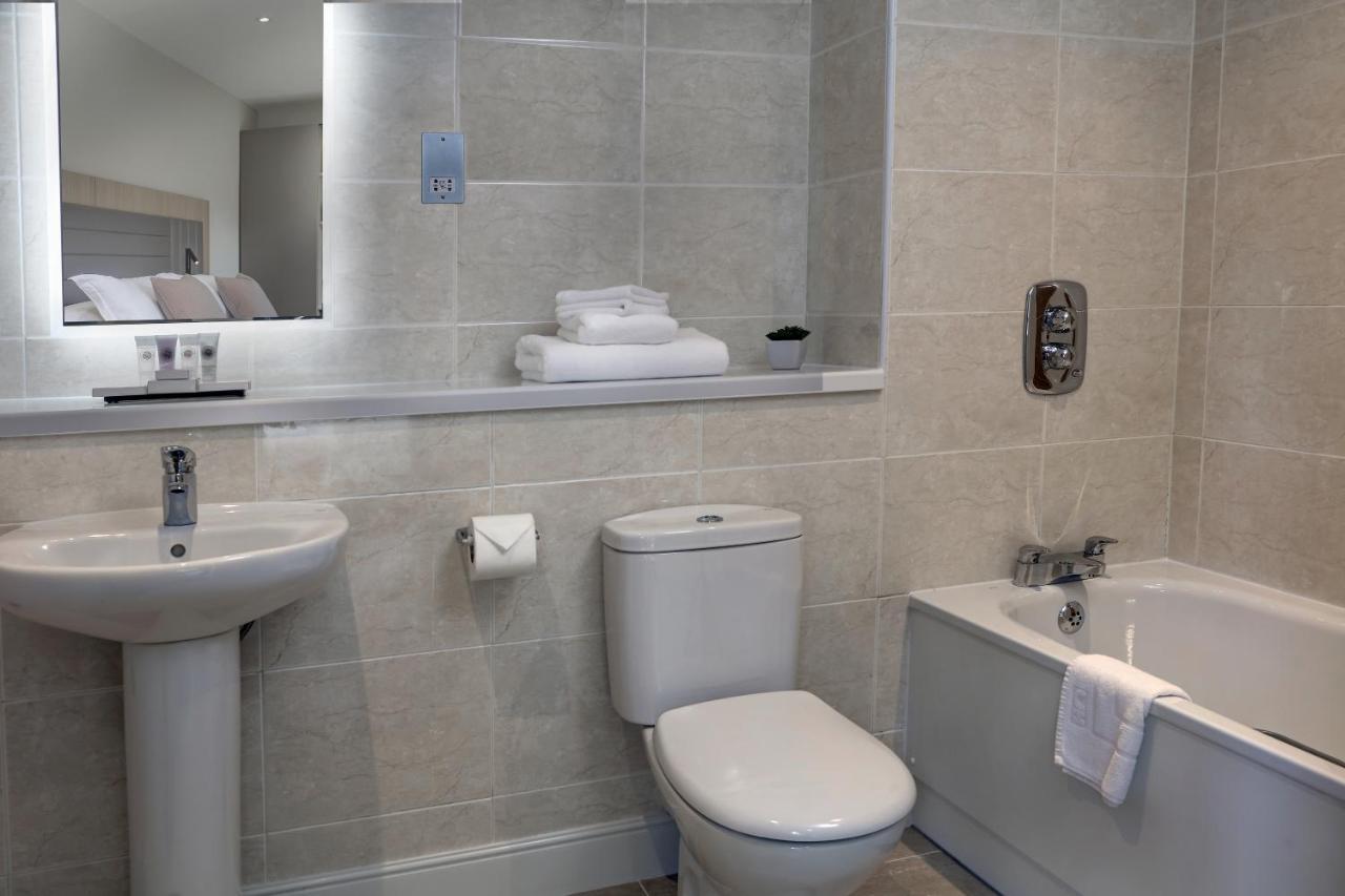 Standard King Room