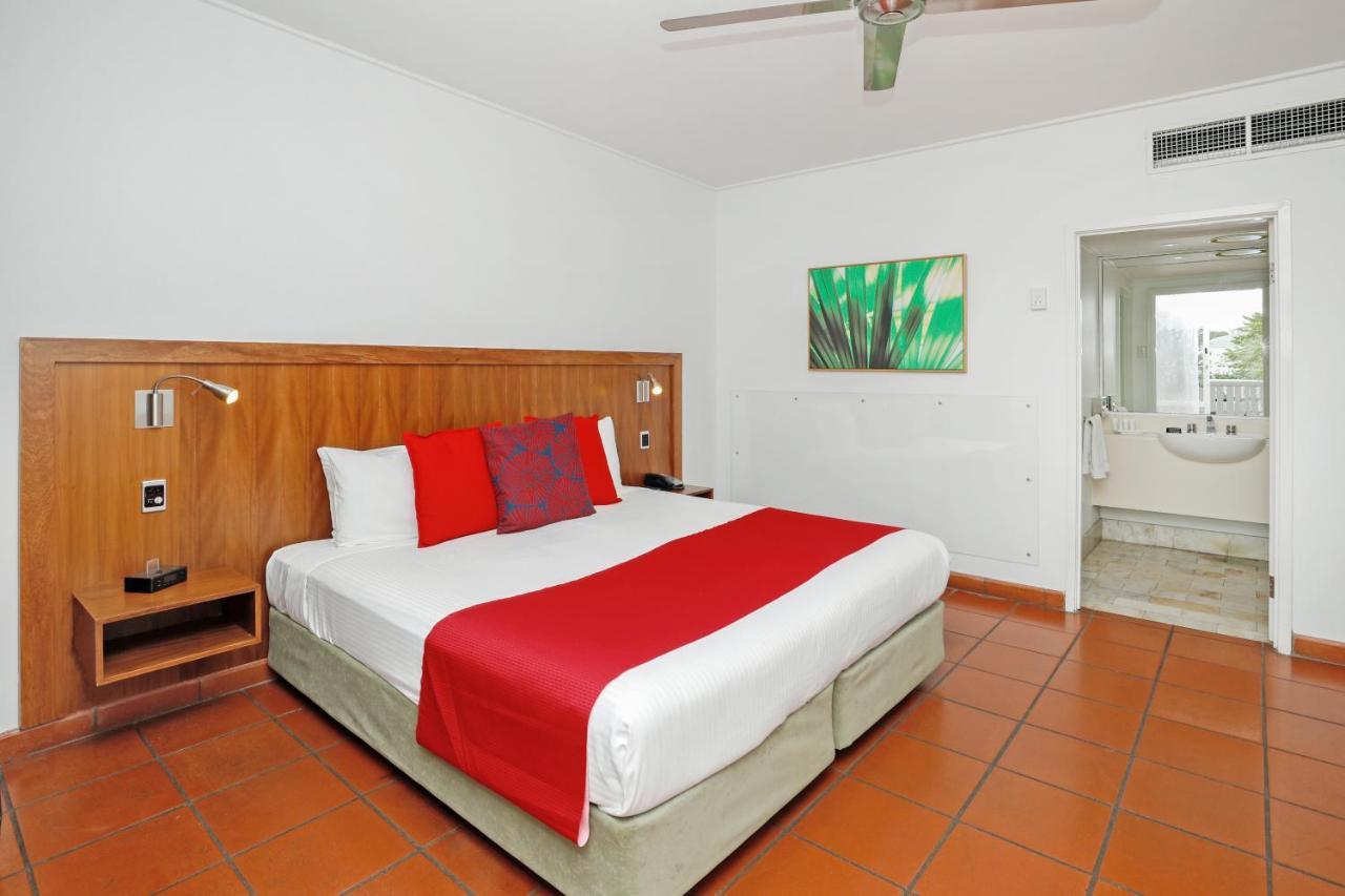 Plantation King Room