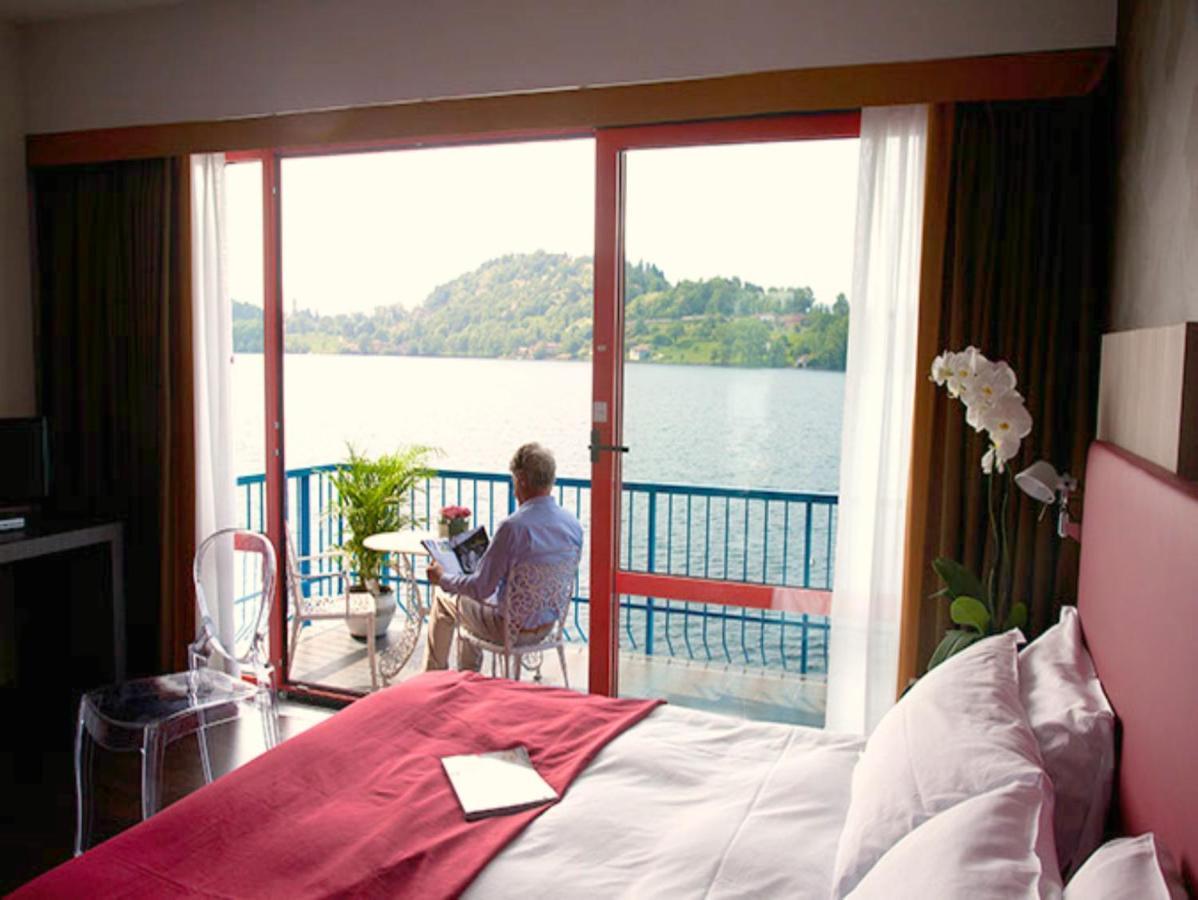 Double or Twin Room Lake View
