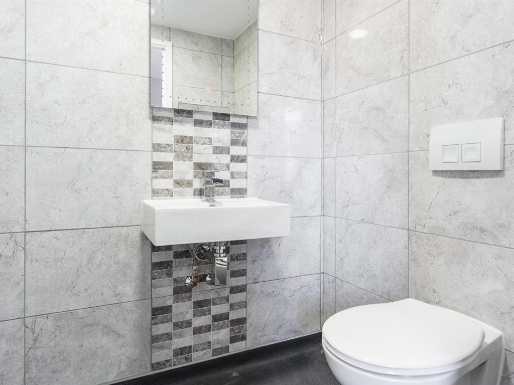 Small Single Room