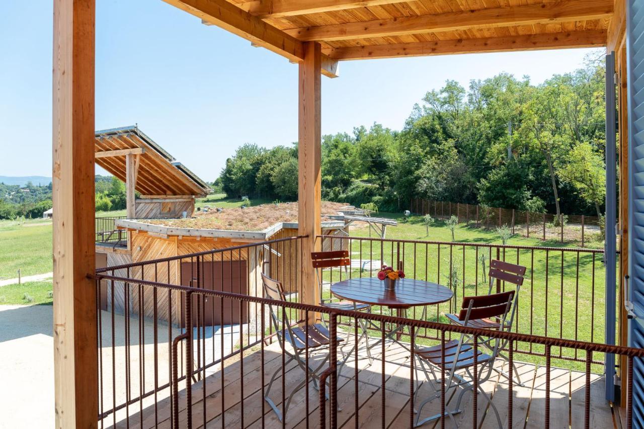 Tweepersoonskamer met Terras