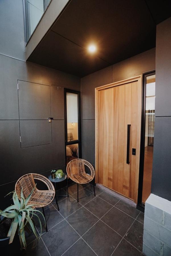 Two-Bedroom Apartment No garage