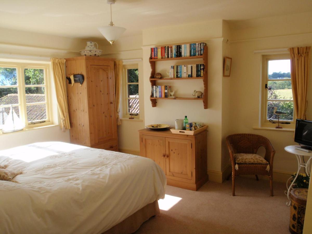 Superior Double or Twin Room with Garden View