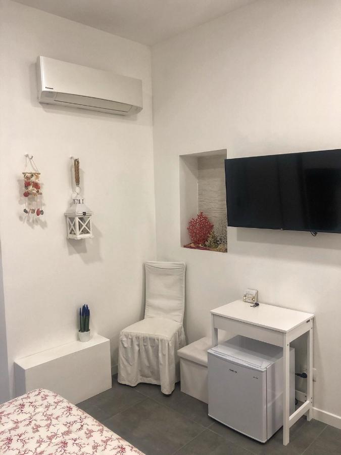 Deluxe Room,1676805784:JPEG