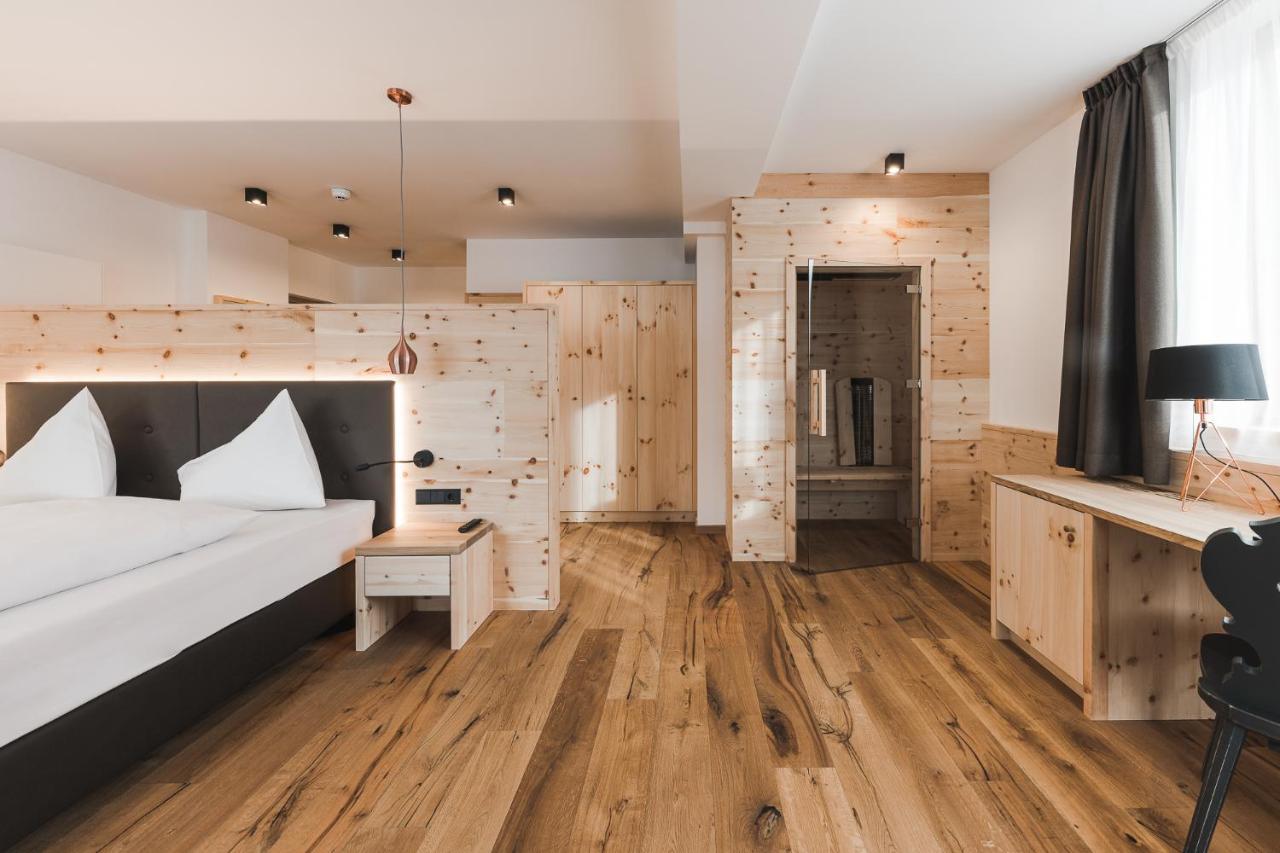 Suite Sauna,1038349135:JPEG