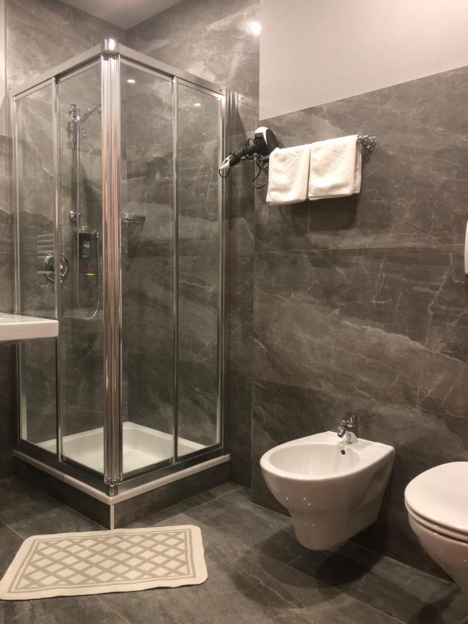 Deluxe Doppel-/Zweibettzimmer mit Balkon