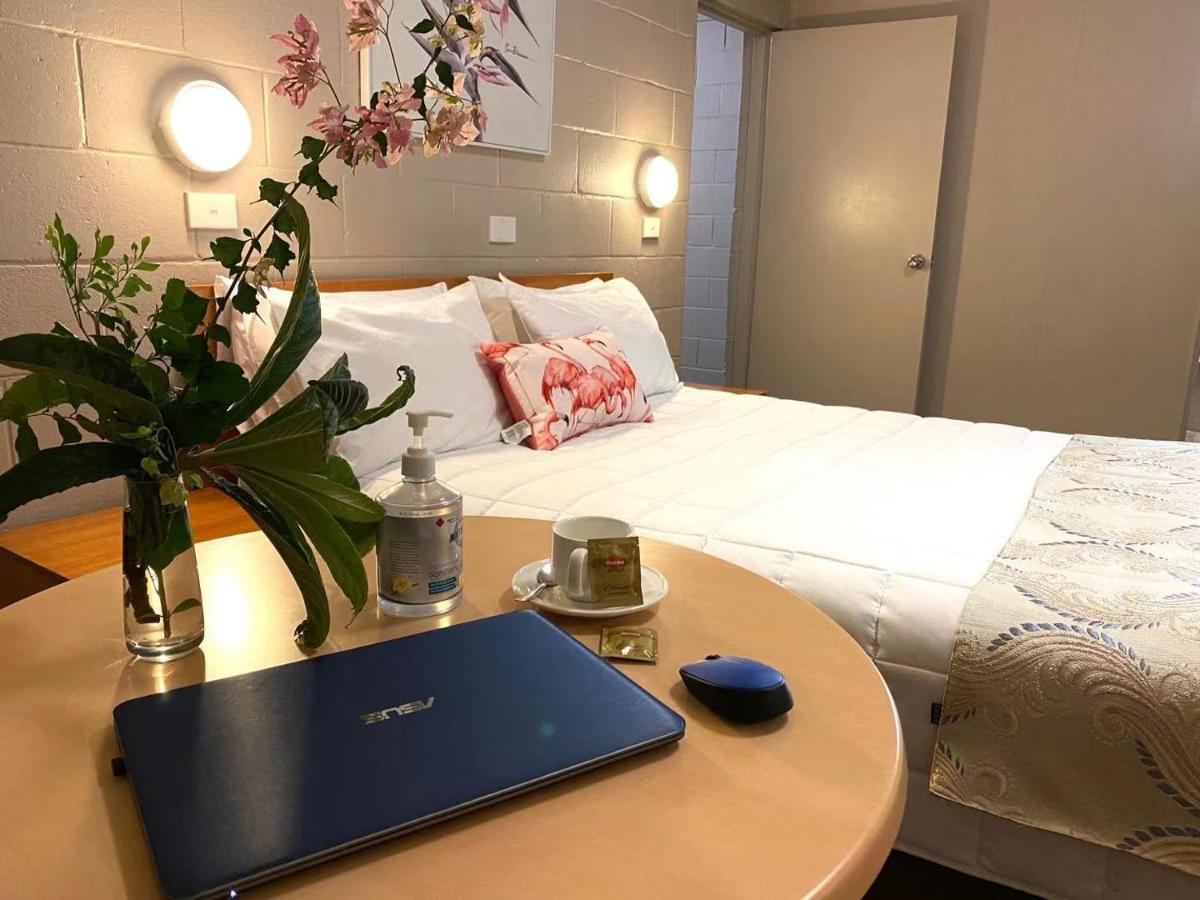 Two-Bedroom Suite,1039749193:JPEG