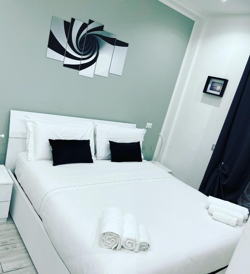 Double Room,1041197755:JPEG