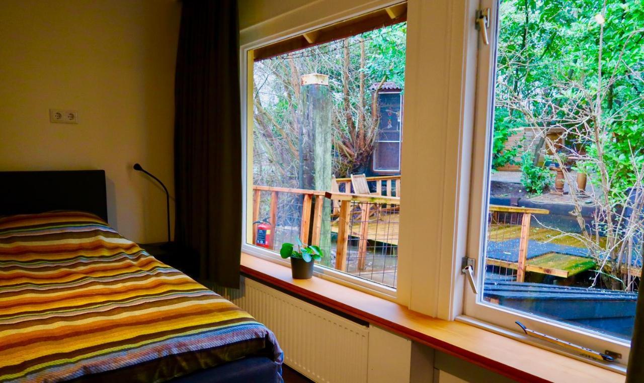 Deluxe Double Room Bath