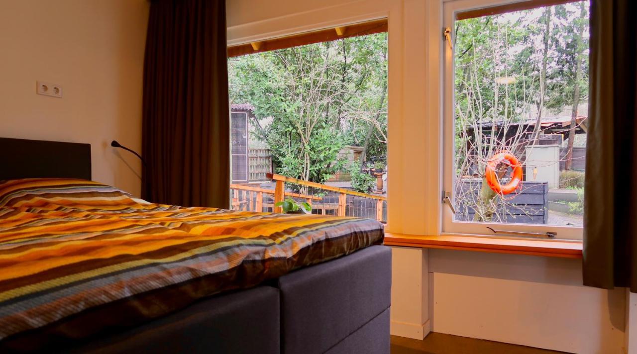Deluxe Double Room Bath