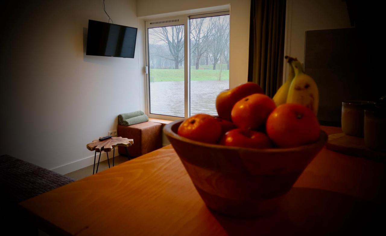 Deluxe Double Room Bath