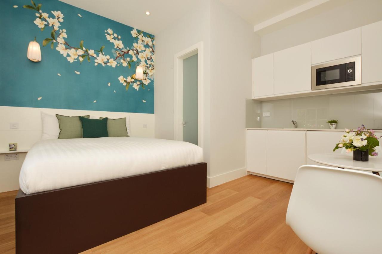 Raised ground floor Double Studio