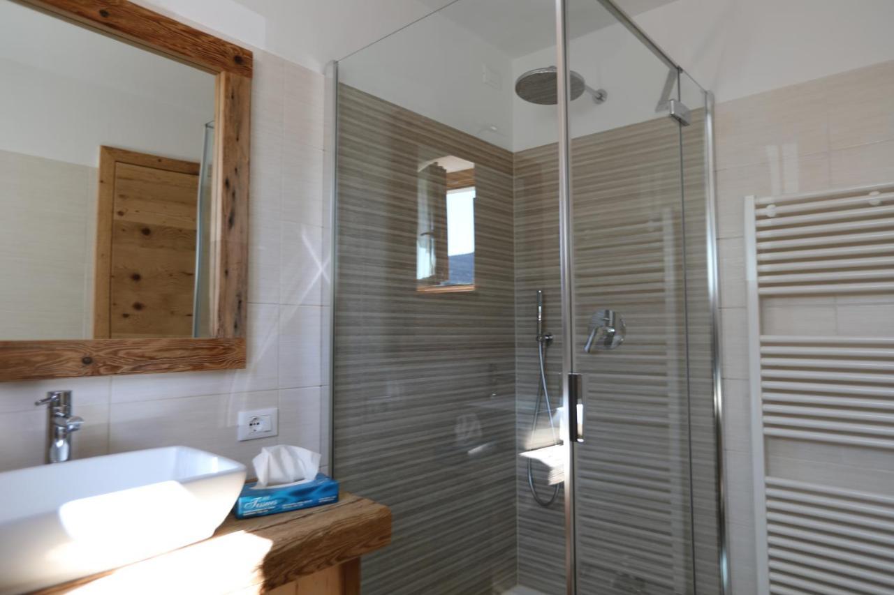 Double or Twin Room Private Bathroom