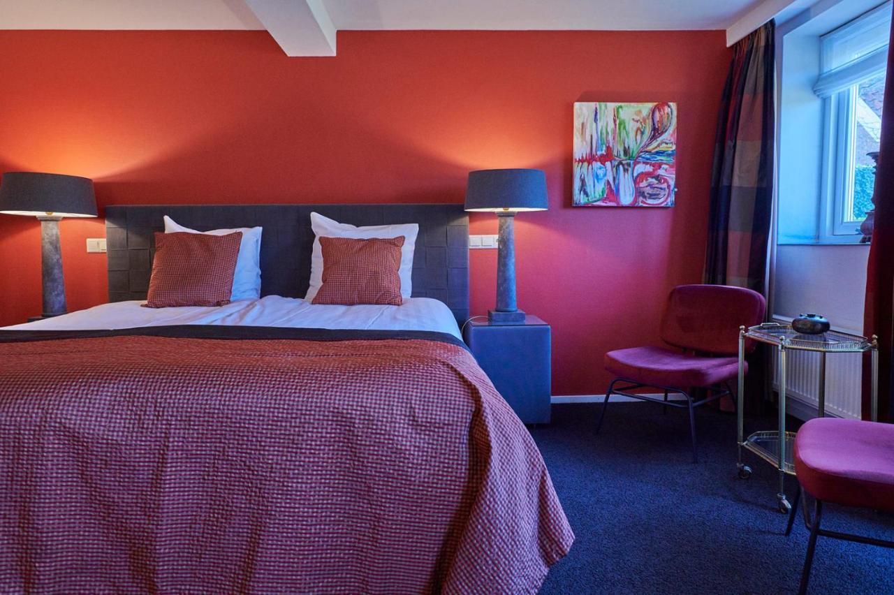 Deluxe Double Room Bath