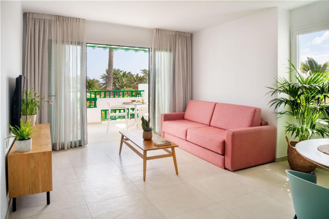 Two-Bedroom Apartment,1069250326:JPEG