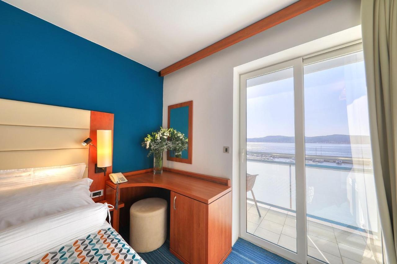 Premium Club Kamer