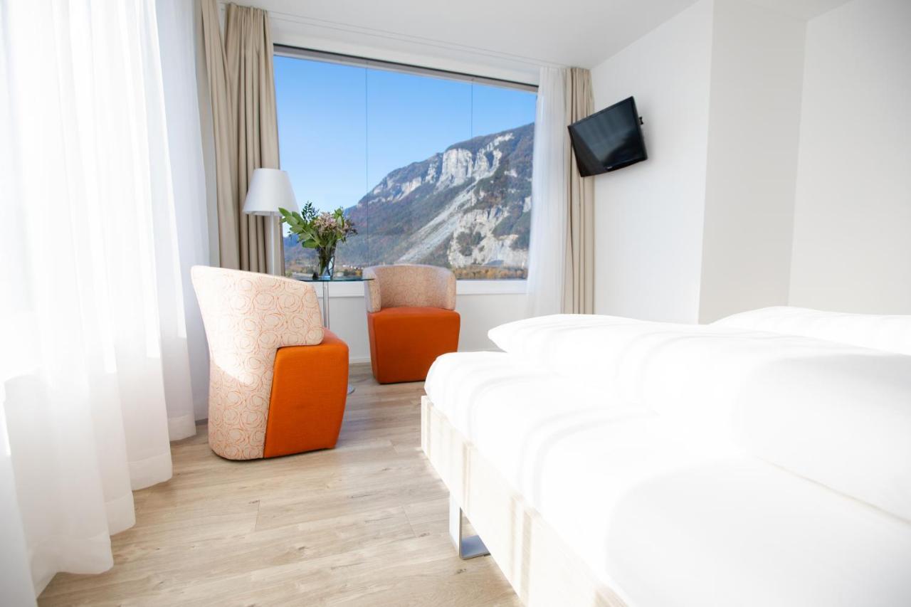 Standard Twin Room Mountain View