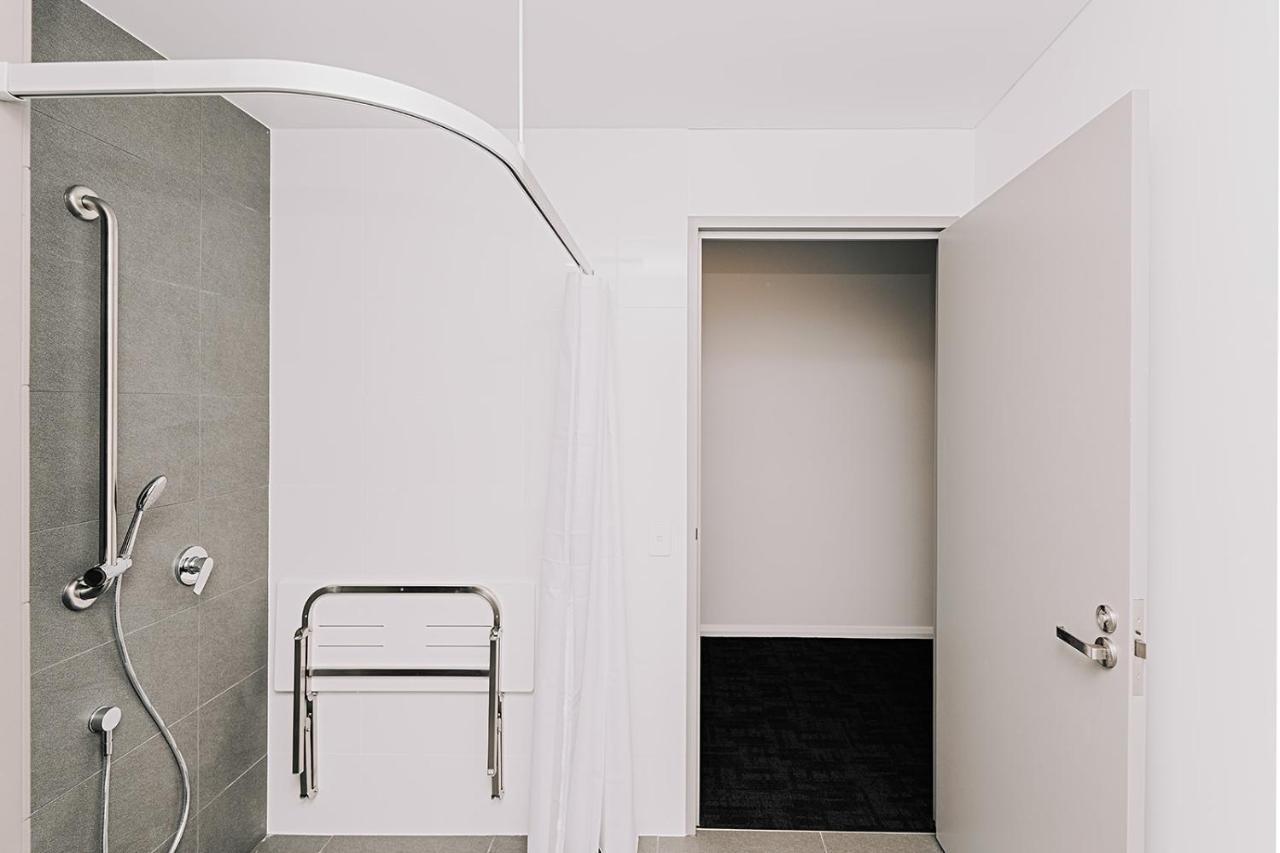 Queen Room - Disability Access