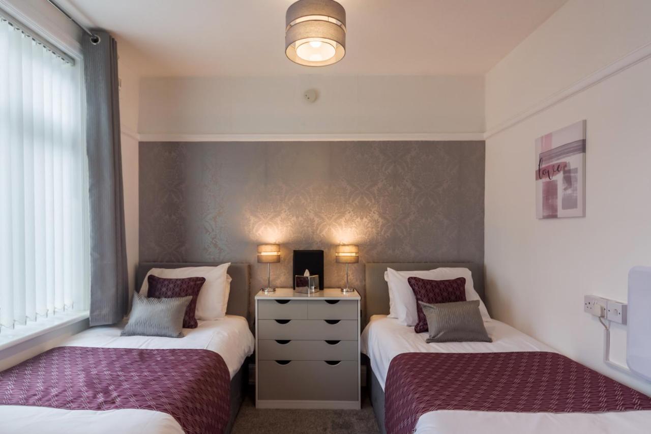 Small Twin Room