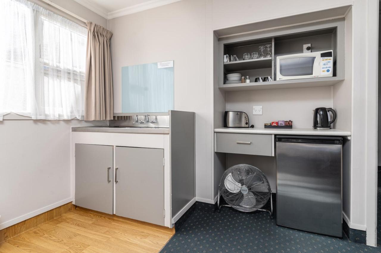 One-Bedroom Family Apartment