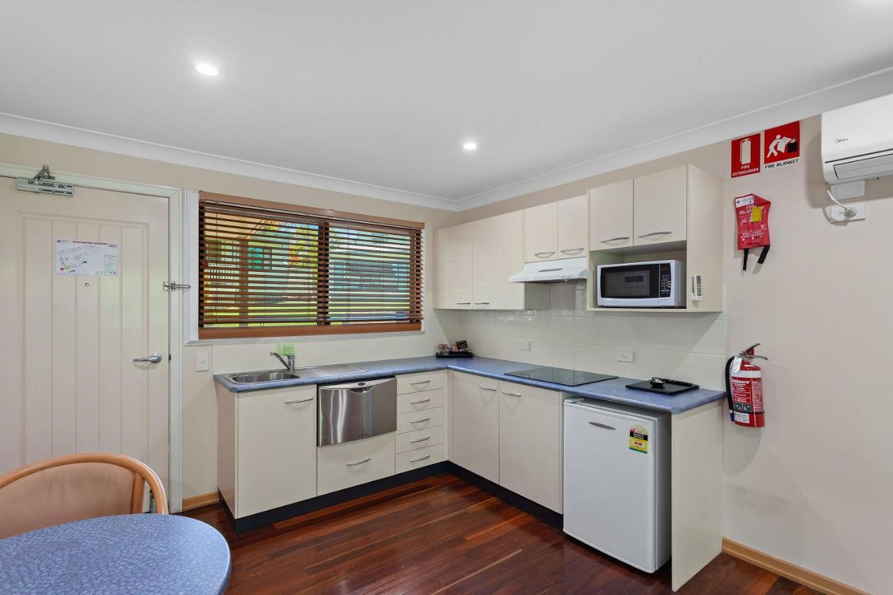 One Bedroom Apartment with Spa Bath