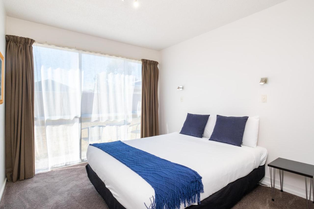 Large Twin Room