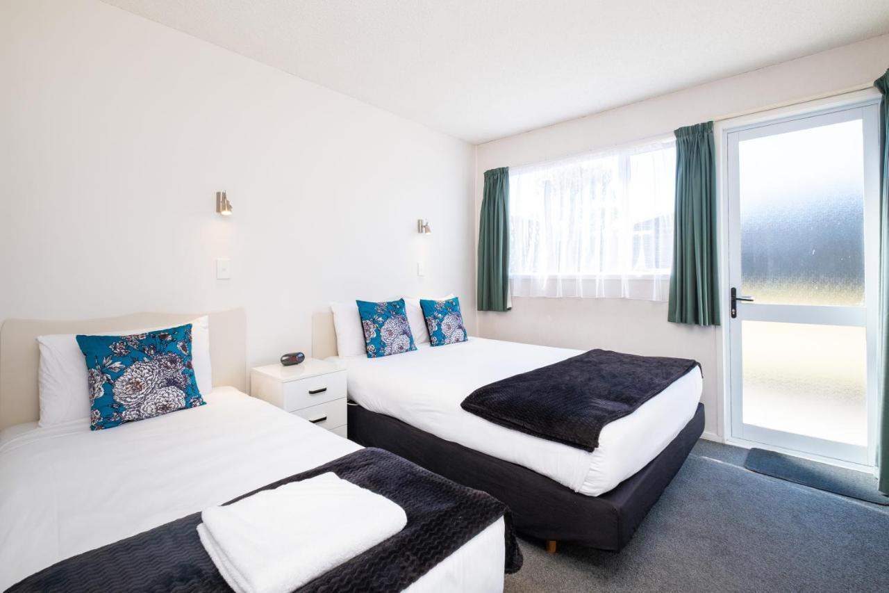 Large Twin Room