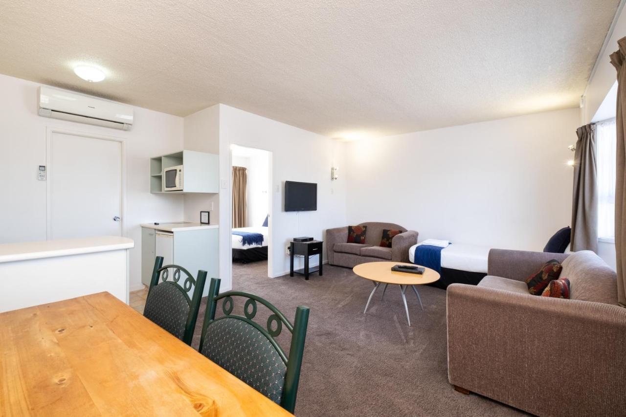 Large Twin Room